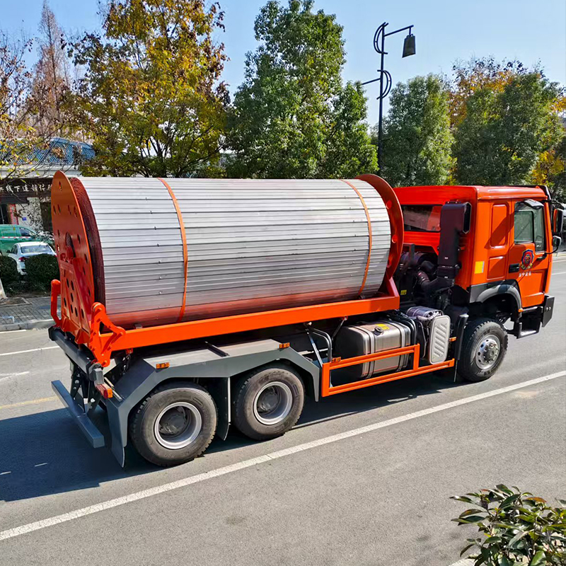 WX-50型應(yīng)急硬質(zhì)機(jī)動路面快速鋪設(shè)車