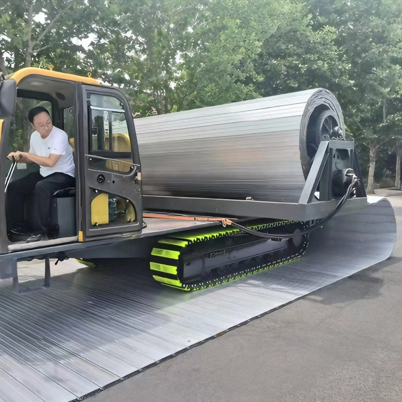 WX-50型應(yīng)急硬質(zhì)機(jī)動路面快速鋪設(shè)車